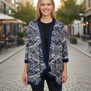 Chico’s | Palm Graphic Crinkle Jersey Jacket NWT